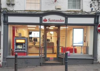 MP to challenge decision to close Santander in Berwick
