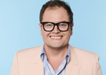 Alan Carr Galashiels preview sells out in four minutes
